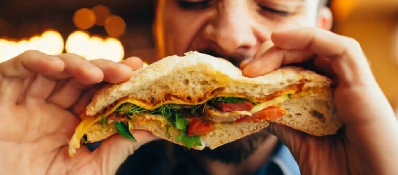 Αυτές οι τροφές δημιουργούν προβλήματα και δεν το περιμένατε - Καταστρέφουν την ερωτική ζωή